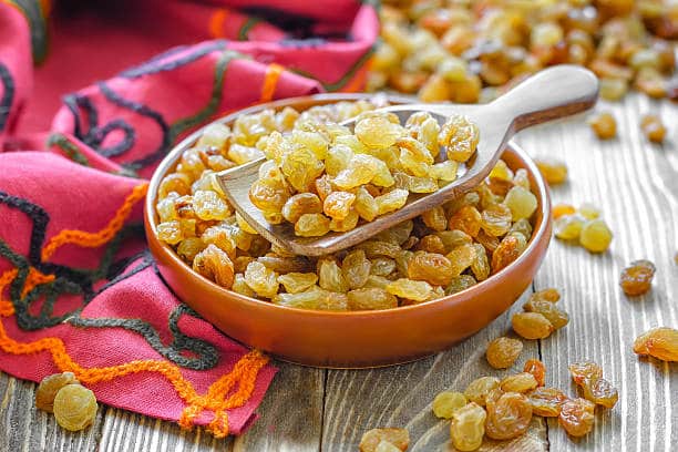 قیمت خرید کشمش سبز تیزابی لوکس پاکت با فروش عمده